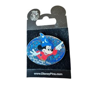 Disney Mickey Sorcerer Disneyanna Collectors Pin